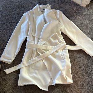 White coat size large